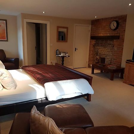 Bath Arms Crockerton Hotel Warminster Buitenkant foto