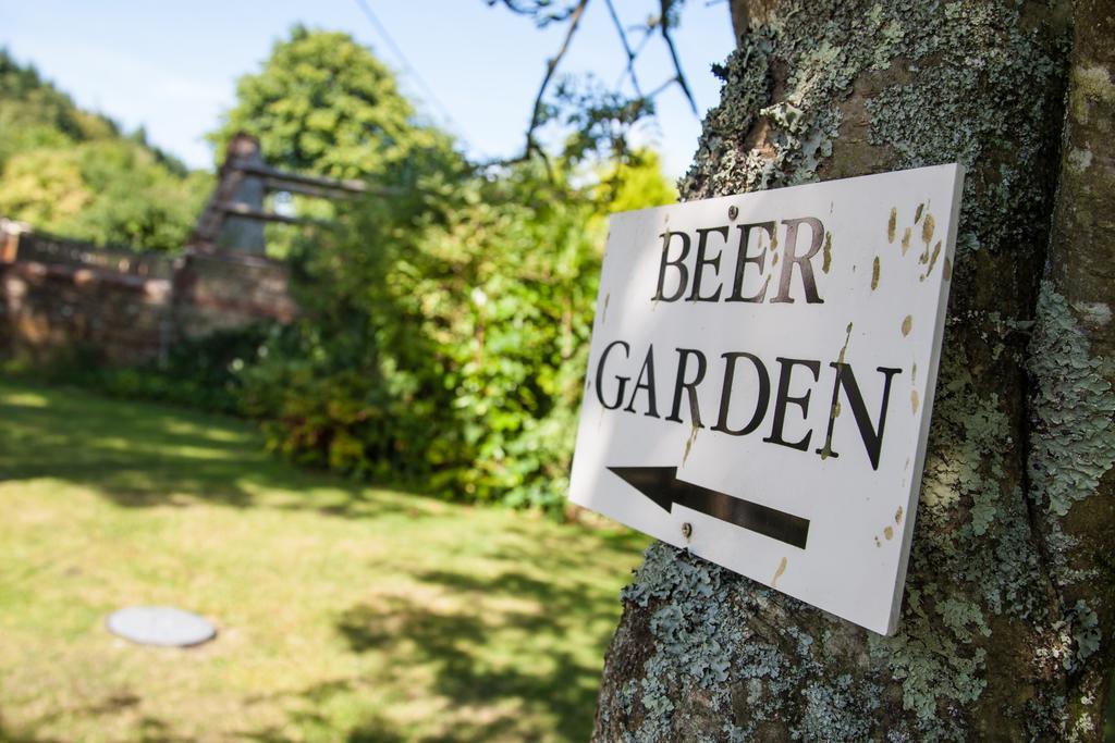 Bath Arms Crockerton Hotel Warminster Buitenkant foto
